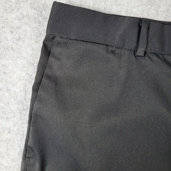 Nike Shorts Men's 34 Black Flat Front Dri-Fit Standard Fit Pockets Golf Casual - Picture 3 of 14